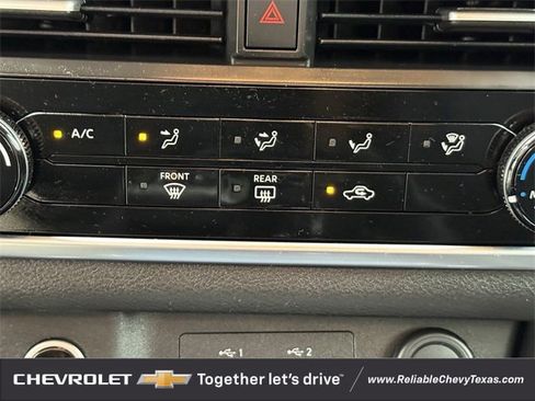 Used 2023 Nissan Rogue S image 24