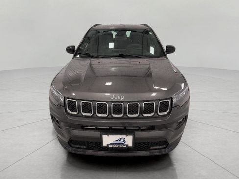 Used 2023 Jeep Compass Latitude AWD/4WD image 40