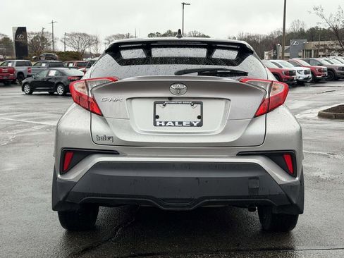Used 2019 Toyota C-HR XLE image 21