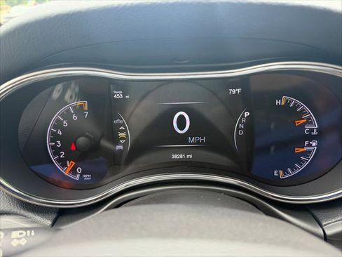 Certified 2021 Jeep Grand Cherokee Limited image 15