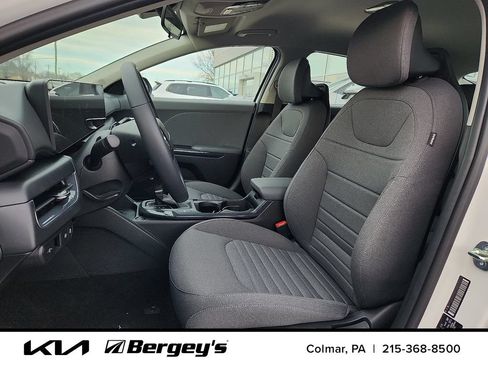 Certified 2025 Kia K4 GT-Line Turbo FWD image 10