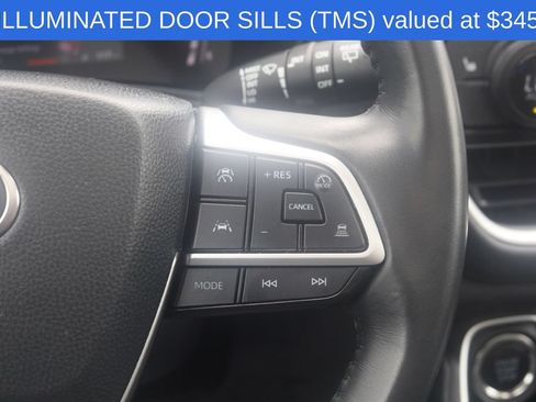 Used 2025 Toyota Grand Highlander AWD image 7