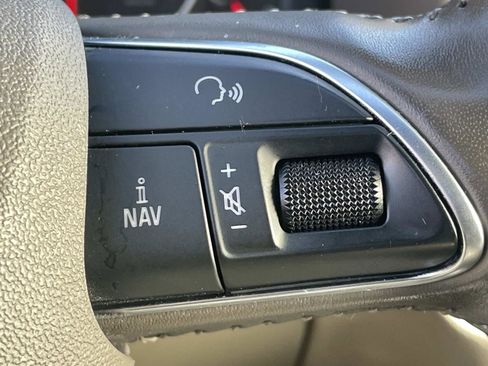 Used 2016 Audi Q5 2.0T Premium Plus w/ Technology Package image 26