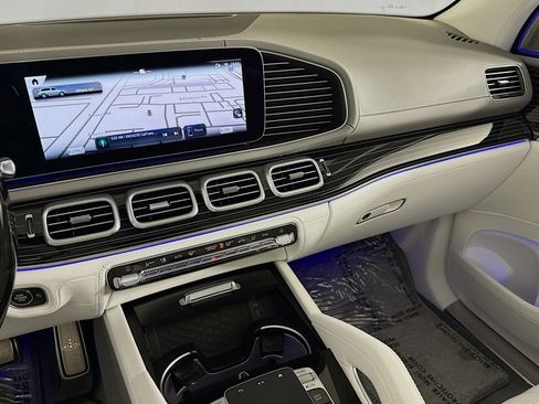 New 2026 Mercedes-Benz Maybach GLS 600 4MATIC image 23