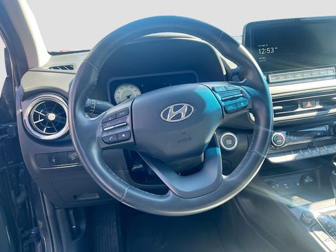 Used 2022 Hyundai Kona Limited w/ Cargo Package image 11