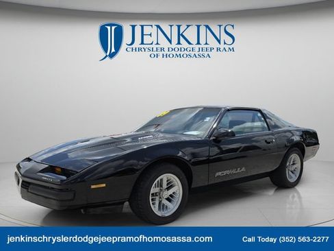 Used 1989 Pontiac Firebird Coupe RWD image 11