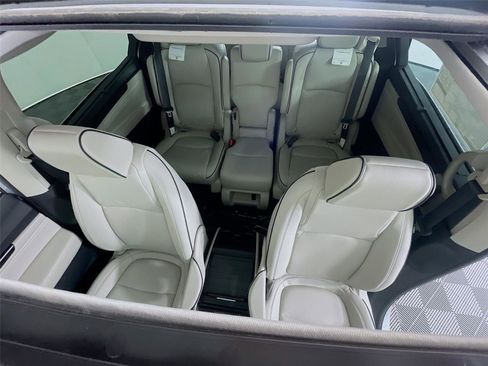New 2026 Honda Odyssey Touring image 8