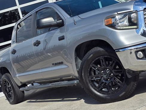 Used 2019 Toyota Tundra SR5 w/ SR5 Upgrade Package RWD image 8