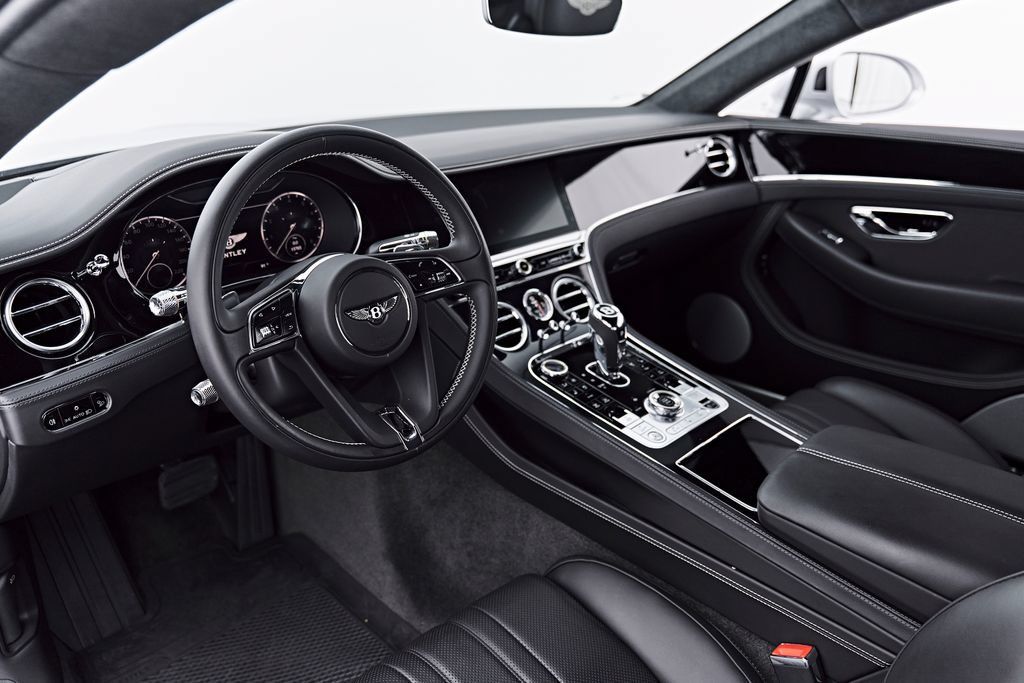 Used 2020 Bentley Continental GT AWD/4WD image 2