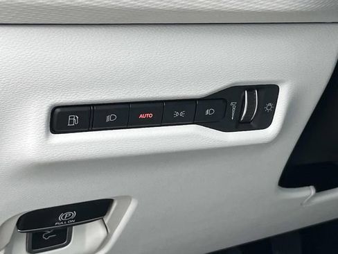 New 2026 Jeep Cherokee Overland image 24