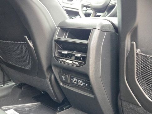 New 2025 Jeep Grand Cherokee Limited w/ Black Appearance Package image 12