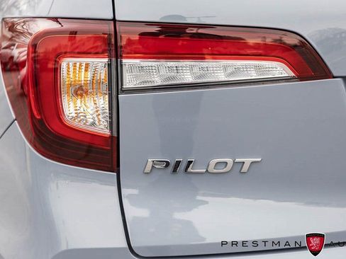 Used 2022 Honda Pilot Sport image 36
