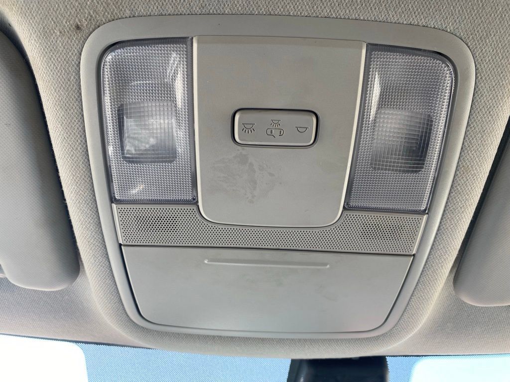Used 2023 Kia Soul LX w/ LX Technology Package FWD image 24