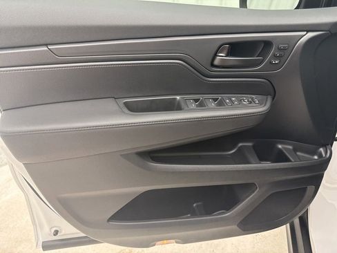 New 2026 Honda Odyssey EX-L image 17