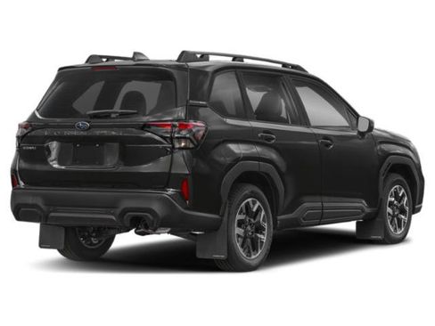 Used 2025 Subaru Forester Premium AWD/4WD image 2