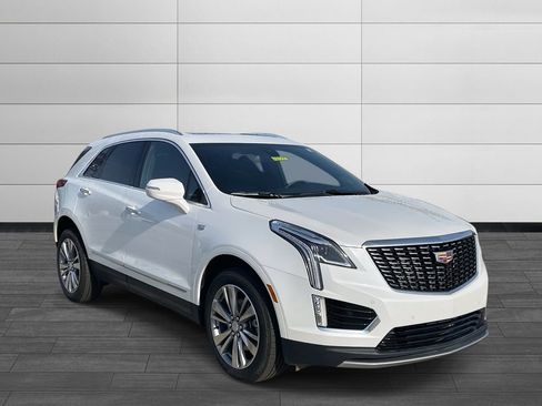 Certified 2025 Cadillac XT5 Premium Luxury image 7