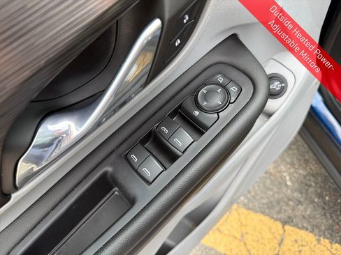 Used 2023 GMC Terrain SLE w/ Driver Convenience Package AWD/4WD image 13
