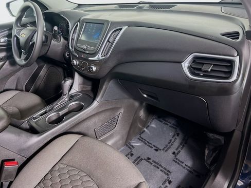 Used 2018 Chevrolet Equinox LT image 26