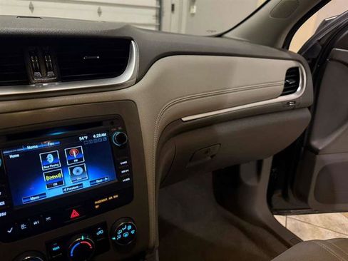 Used 2016 Chevrolet Traverse LS AWD/4WD image 19