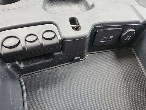 Used 2017 RAM 1500 Big Horn AWD/4WD image 25