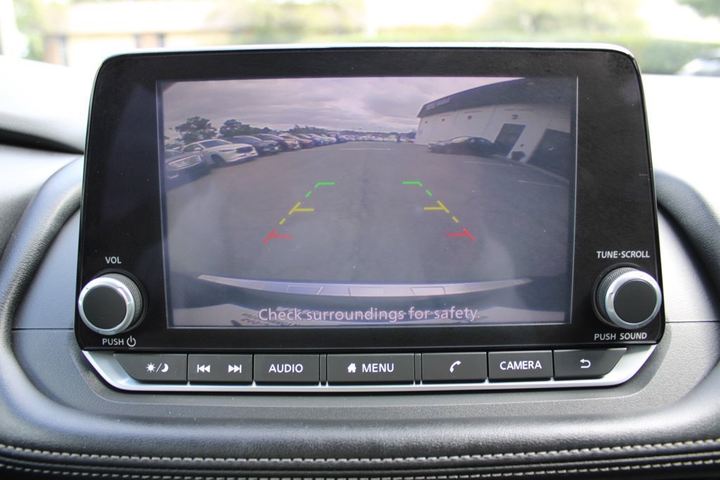 Used 2024 Nissan Rogue S AWD/4WD image 22