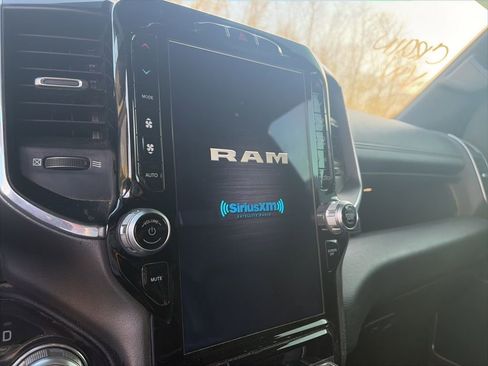 Used 2021 RAM 1500 Laramie w/ Sport Appearance Package AWD/4WD image 17