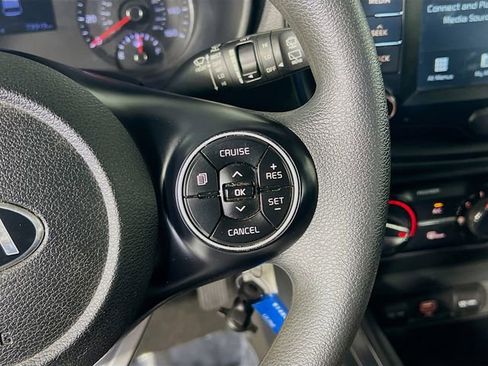 Used 2021 Kia Soul S image 18