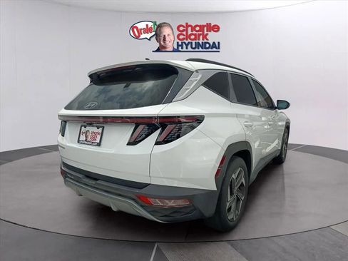 Used 2024 Hyundai Tucson Limited FWD image 3