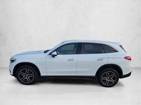 Used 2026 Mercedes-Benz GLC 300 image 8