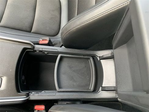 Used 2022 Honda Accord Sport image 25