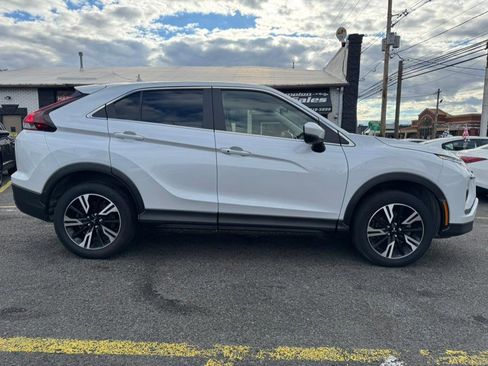 Used 2024 Mitsubishi Eclipse Cross SE image 9