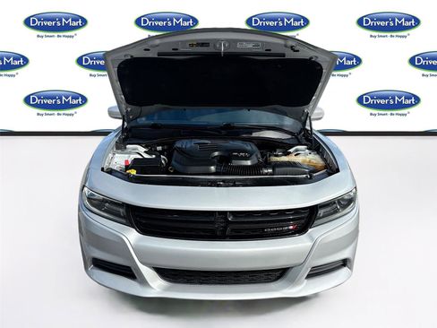 Used 2019 Dodge Charger SXT image 35