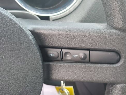 Used 2010 Ford Mustang GT RWD image 12