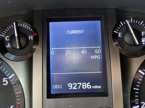 Used 2018 Lexus GX 460 Premium w/ Premium Package AWD/4WD image 21