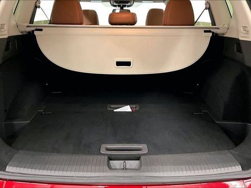 Used 2025 Nissan Rogue Platinum AWD/4WD image 42
