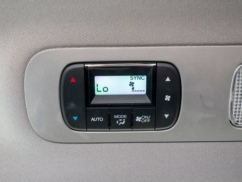 Used 2024 Honda Odyssey Elite image 49