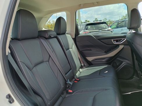 Used 2023 Subaru Forester Limited image 21