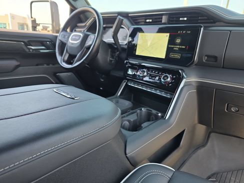 Used 2024 GMC Sierra 2500 AT4X w/ AT4X AEV Edition AWD/4WD image 17
