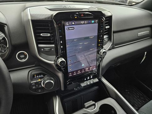 New 2026 RAM 1500 4x4 Crew Cab image 17