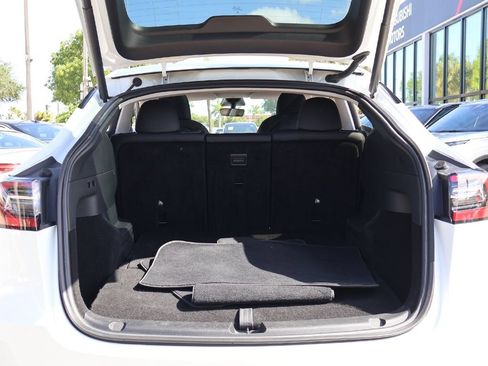 Used 2023 Tesla Model Y Long Range AWD/4WD image 21