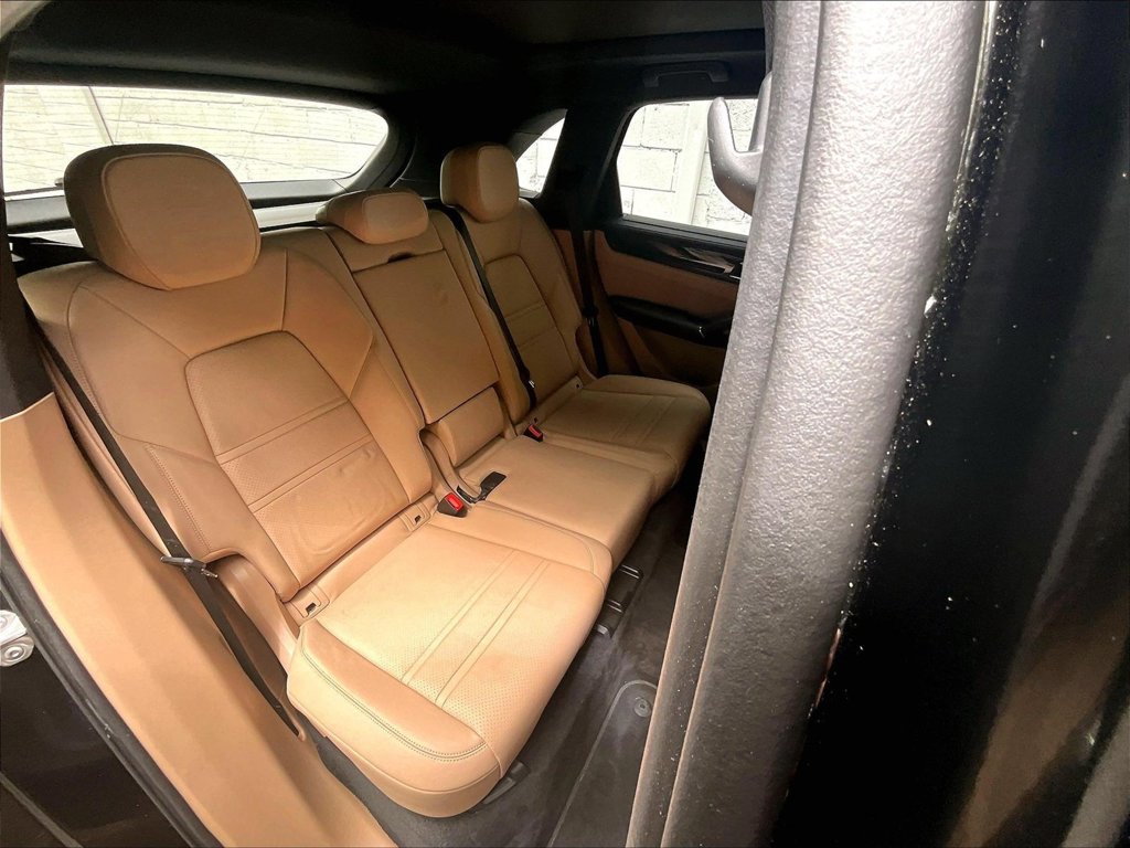 Certified 2023 Porsche Cayenne AWD/4WD image 21