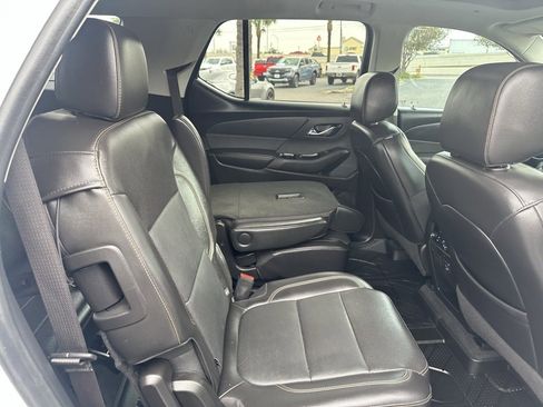 Used 2021 Chevrolet Traverse Premier w/ Redline Edition image 21