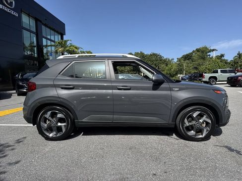 Used 2023 Hyundai Venue SEL w/ Cargo Package FWD image 23