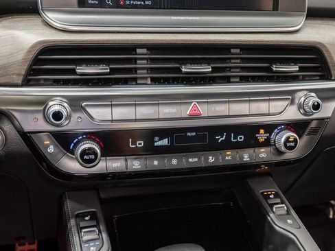 Used 2022 Kia Telluride SX w/ SX Prestige Package AWD/4WD image 22