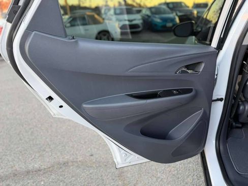 Used 2019 Chevrolet Bolt LT image 10