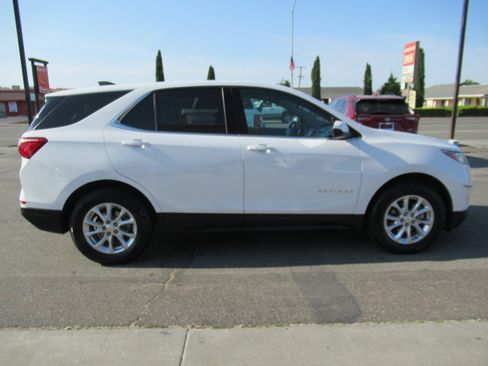Used 2020 Chevrolet Equinox LT image 5