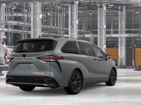 New 2026 Toyota Sienna XSE FWD image 11