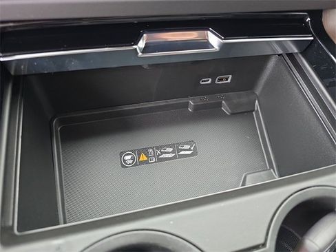 New 2026 GMC Yukon Denali w/ Sun & Power Step Package image 24