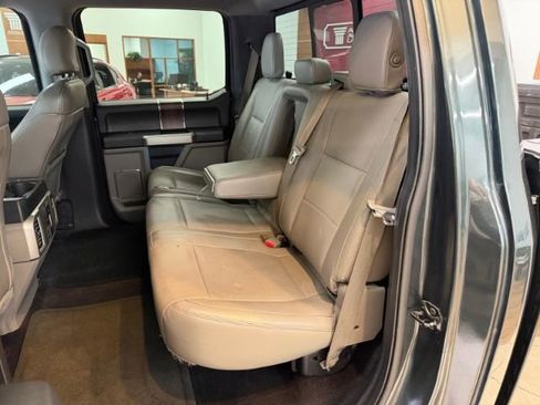 Used 2015 Ford F150 Lariat w/ Equipment Group 502A Luxury AWD/4WD image 11