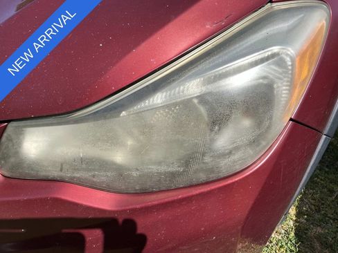 Used 2013 Subaru Crosstrek 2.0i Premium w/ Kicker Audio Upgrade Pkg 3 AWD/4WD image 7